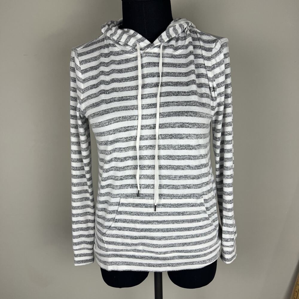 Market‎ & Spruce Hooded Pull Over Top Gray Cream Striped Athletic Comfy Small